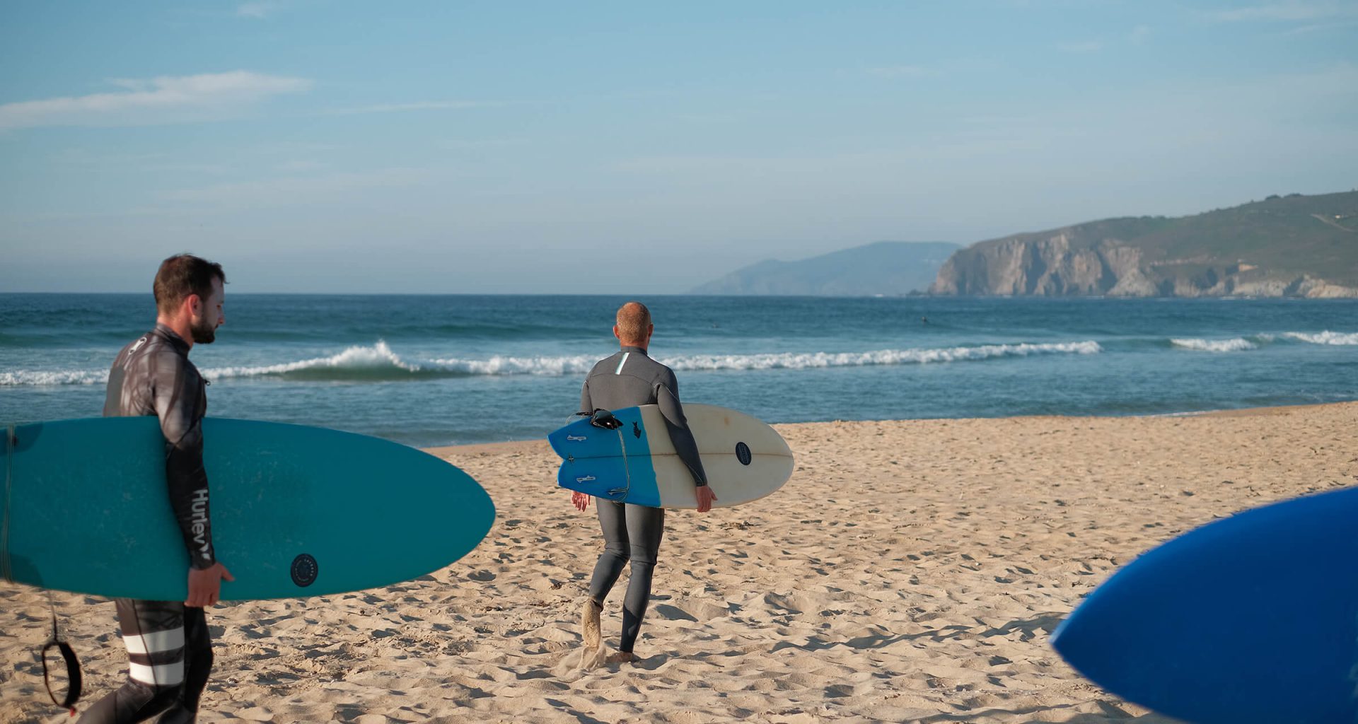 Surfer am Strand nach surf session